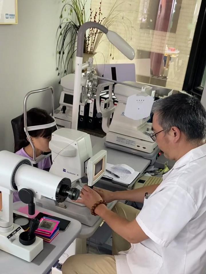 华锐视光儿童配镜视力训练中心 专业验光配镜 近视镜 配眼镜